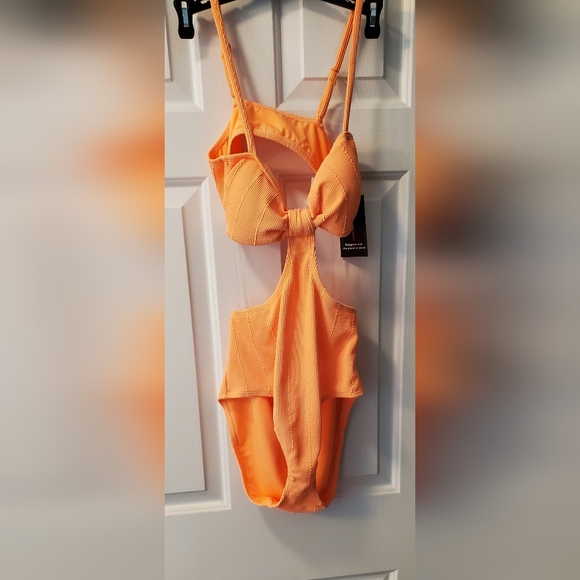 Cutout Junior L 11/13 Swimsuit Bathing Suit - Picture 4 of 8